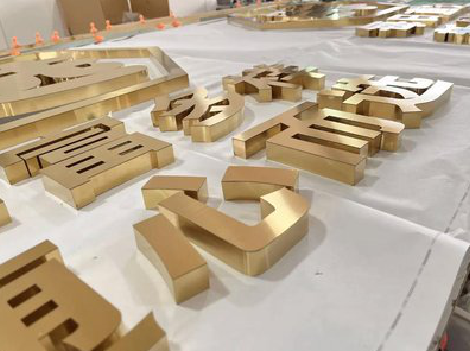 宁化拉丝不锈钢字的特点。